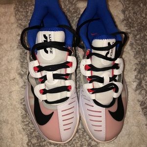NikeCourt Air Zoom Gp Turbo WomenSize6.5